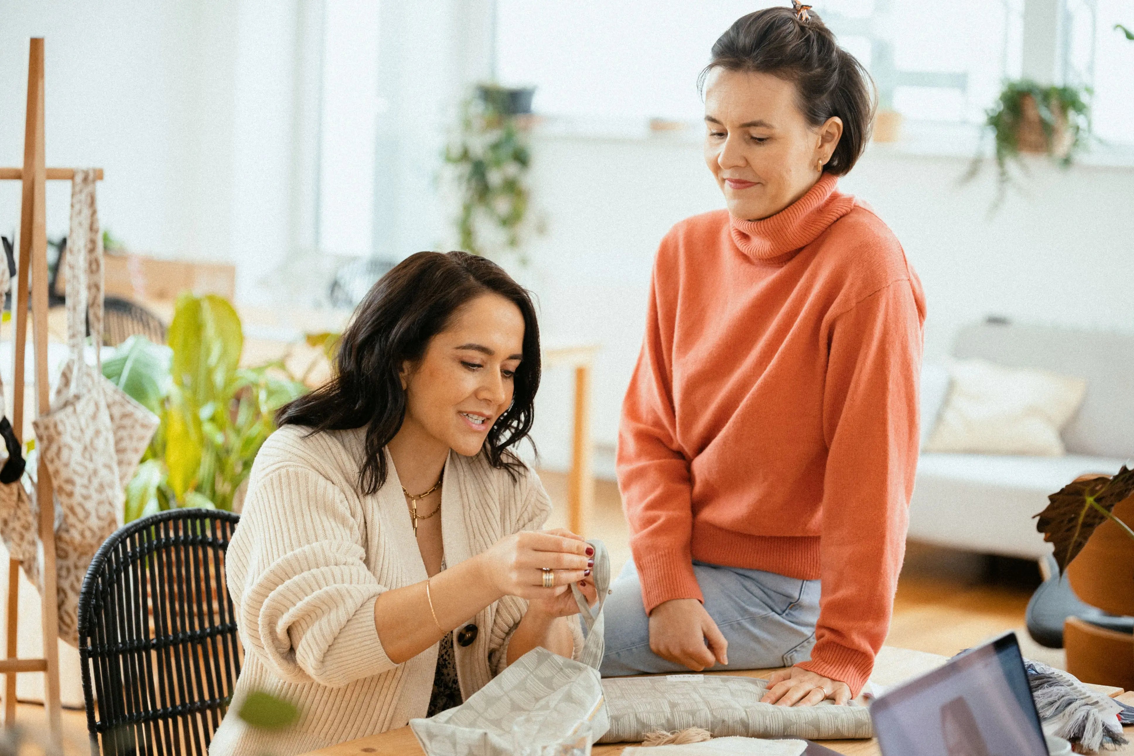 Interview mit den Gründerinnen von sandiia® sandiia® – only love in it