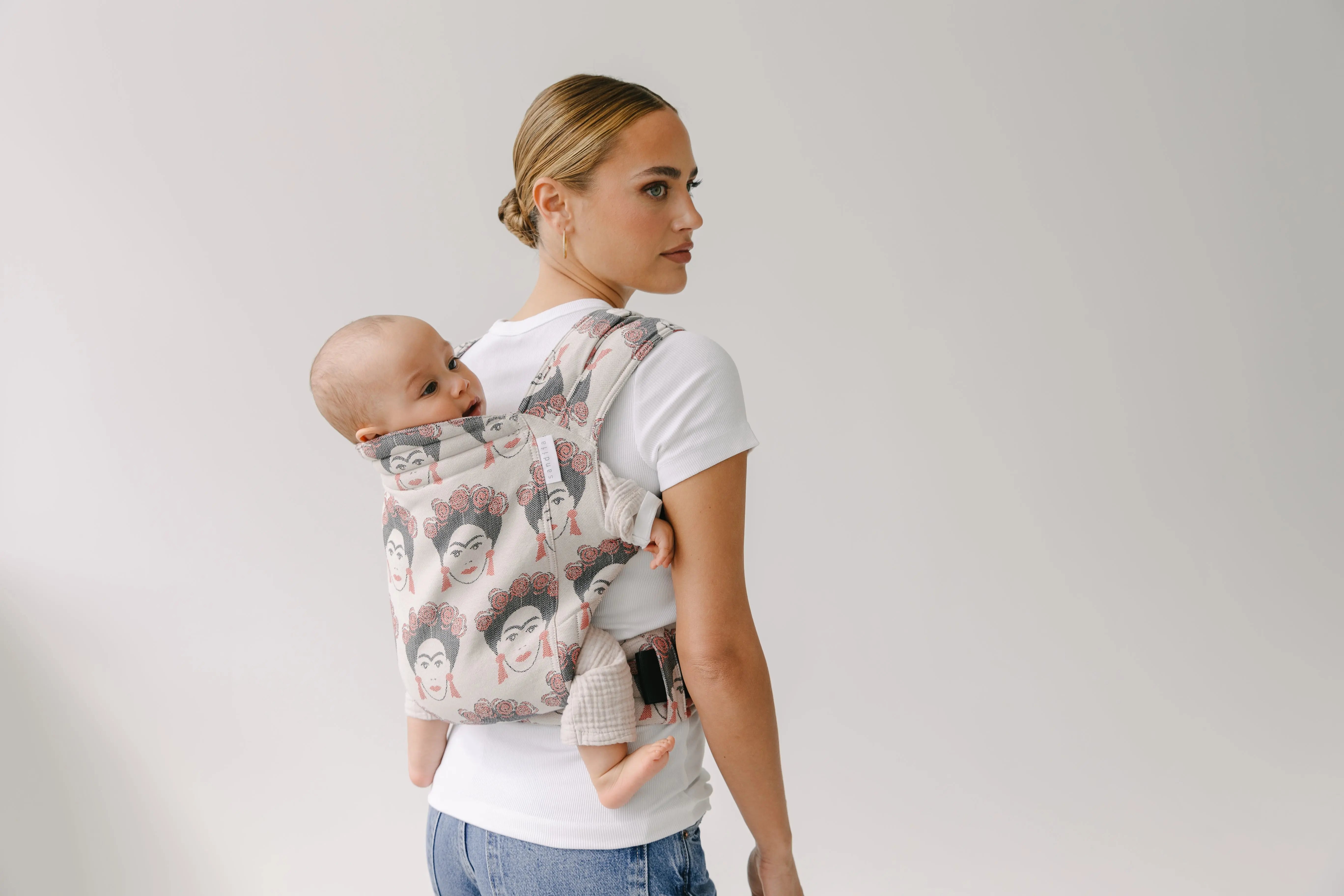 Mythos: Verwöhne ich mein Baby, wenn ich es trage? sandiia® – only love in it