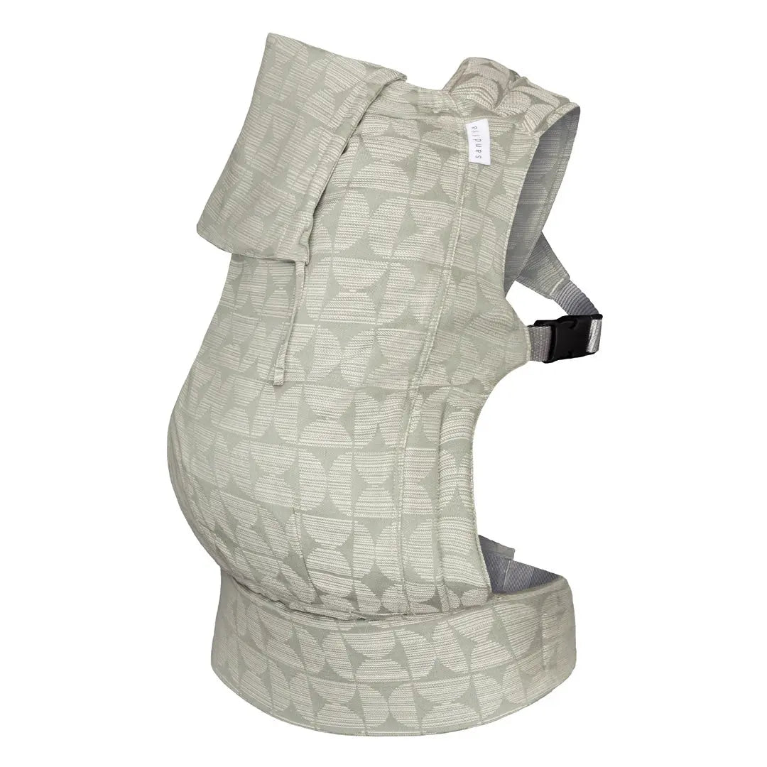 sandiia® Toddlertrage Tiimeless Balance Salbeii / ab Kleidergröße 80