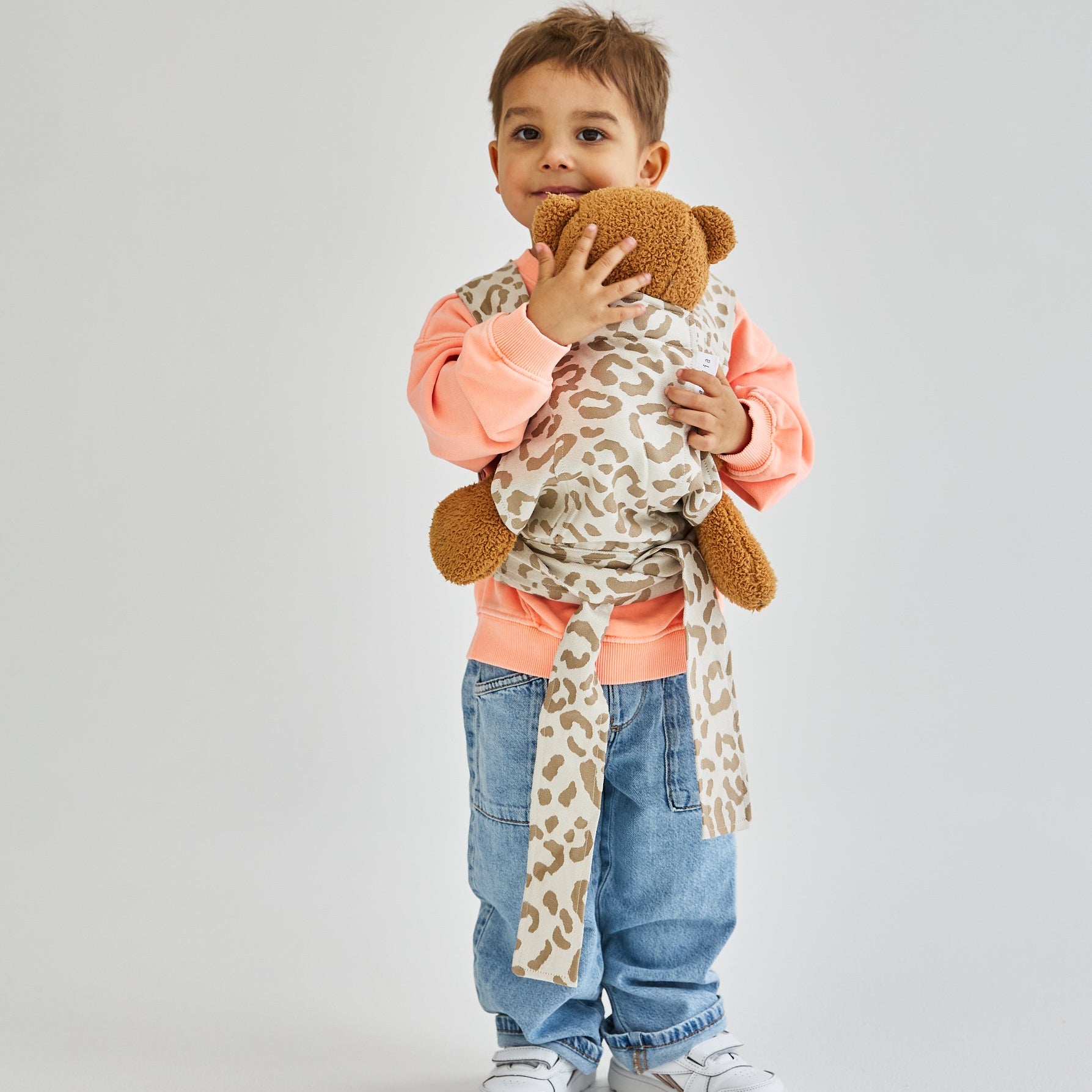 sandiia® Puppentrage Tiimeless Leodiia Sand