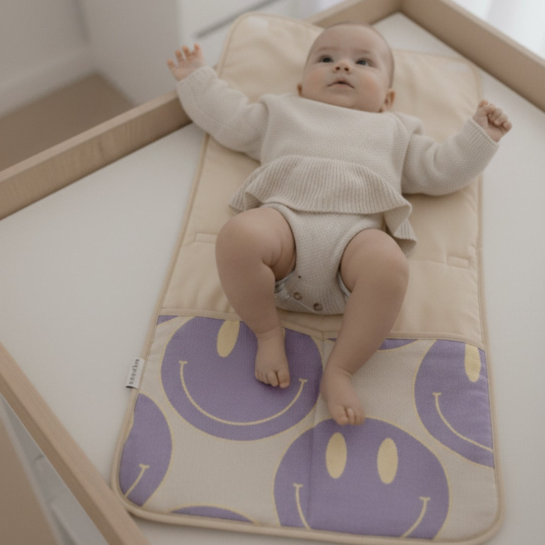 sandiia® Mobile Changing Mat with Pockets / Smile