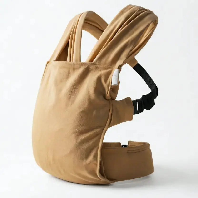 sandiia® Babytrage für Neugeborene "Cocoon" Sand