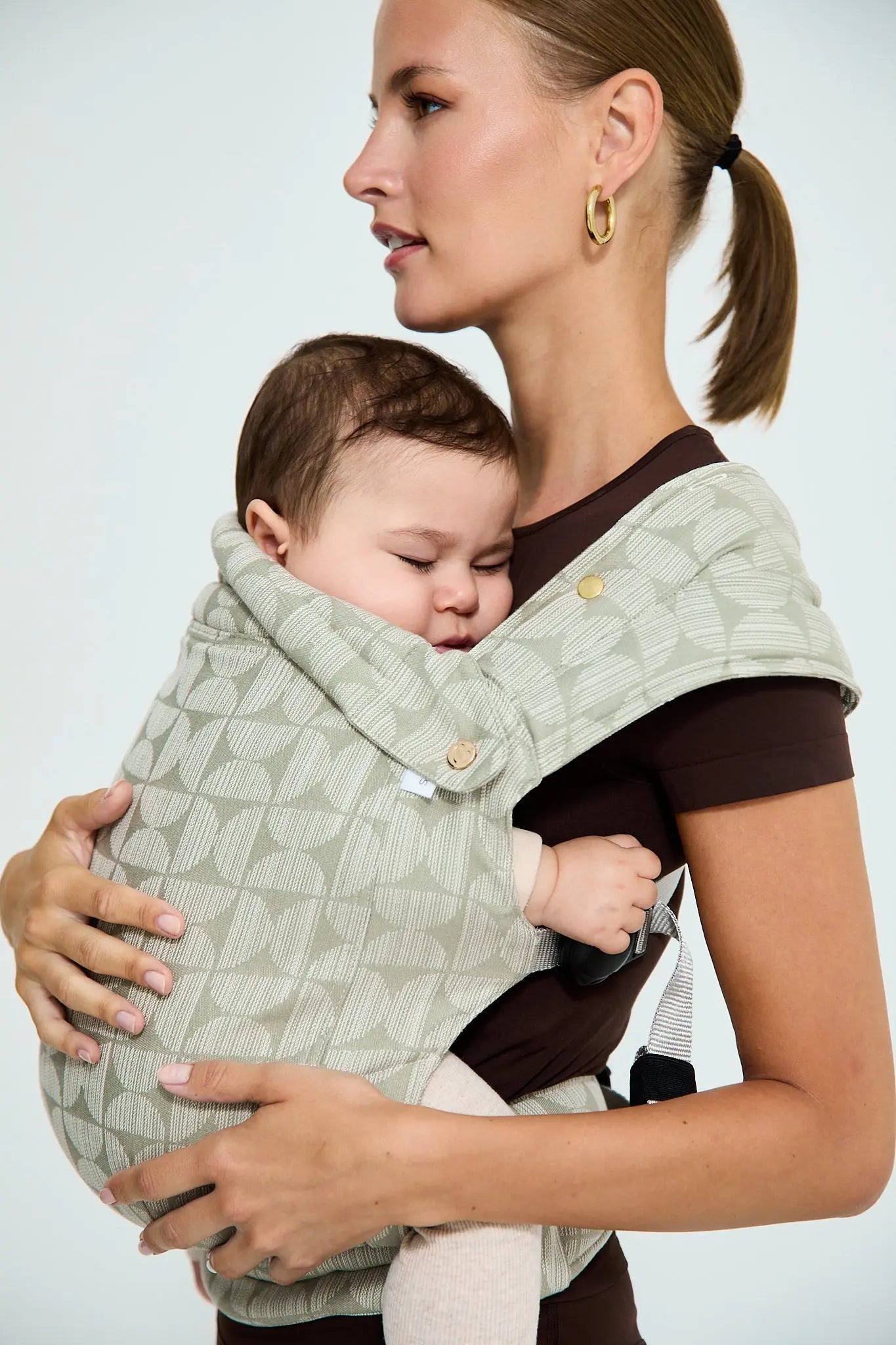 sandiia® Babytrage Tiimeless Comfort+ Balance Salbei