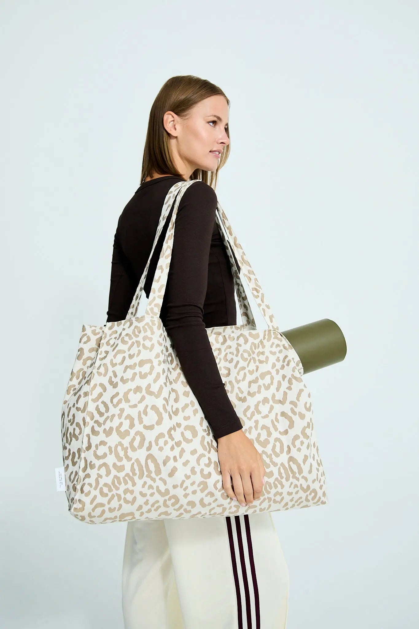 sandiia® Wickeltasche Leodiia Sand
