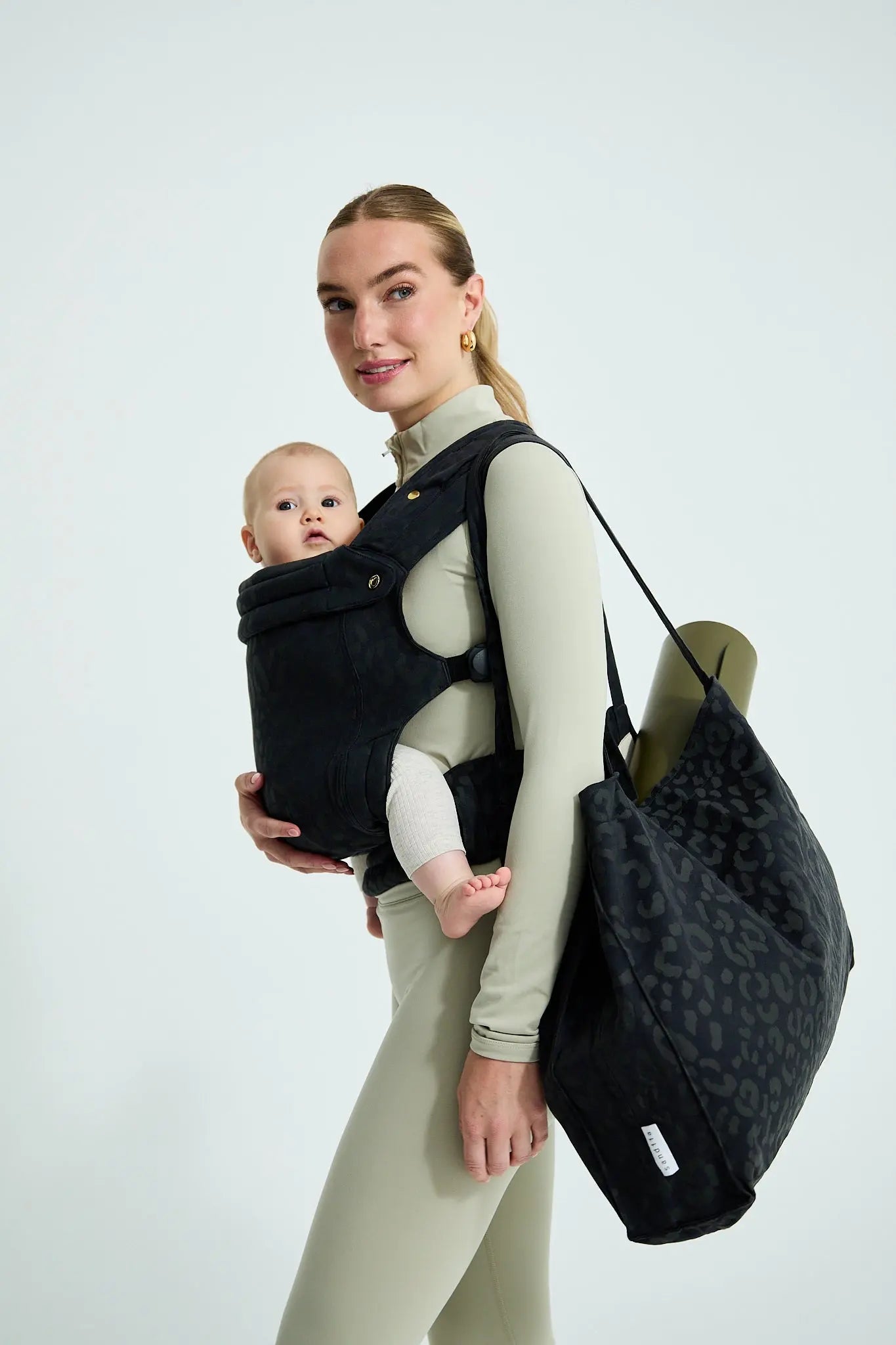 sandiia® Wickeltasche Leodiia Black