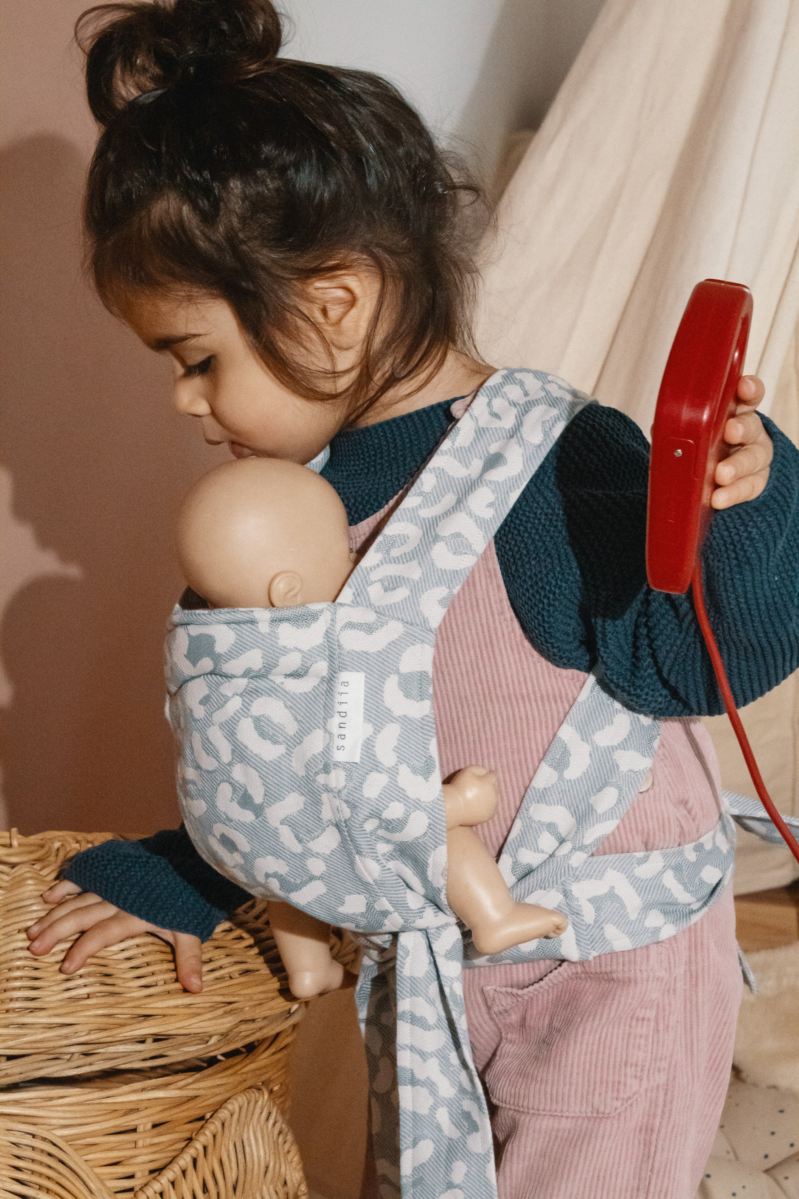 sandiia® Puppentrage Tiimeless Leodiia Snow