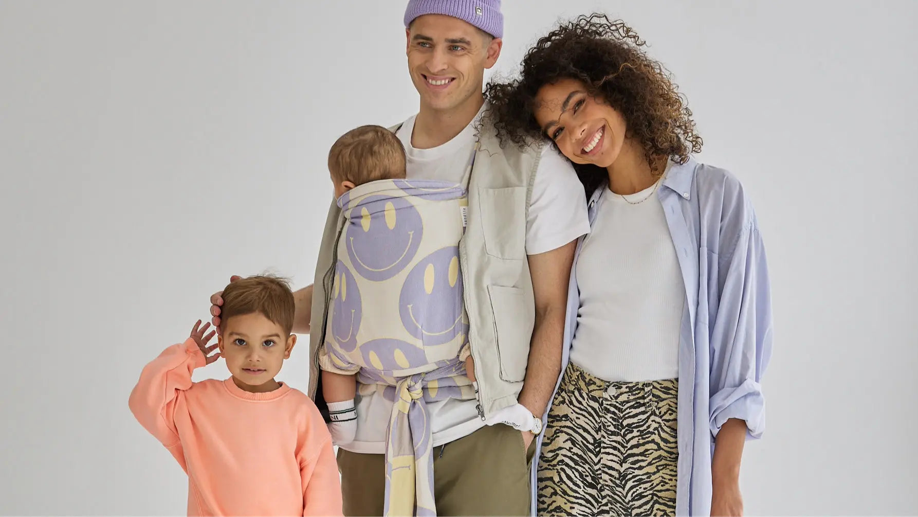 Babytrage-Ratgeber: Die richtige sandiia® Babytrage für euren Alltag finden sandiia® – only love in it