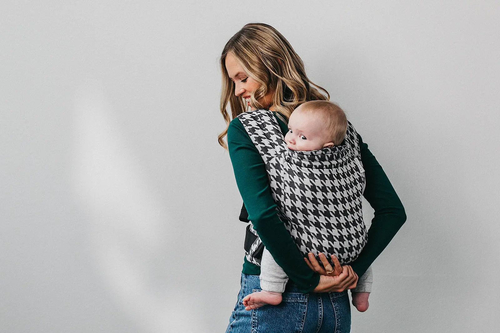 Welche Babytrage bei Rückenschmerzen? sandiia® – only love in it
