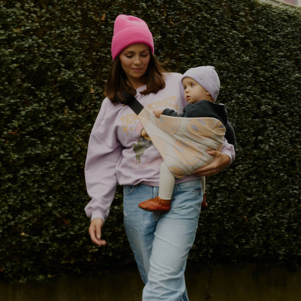 sandiia® hip carrier "Hipster Smiile Peach"