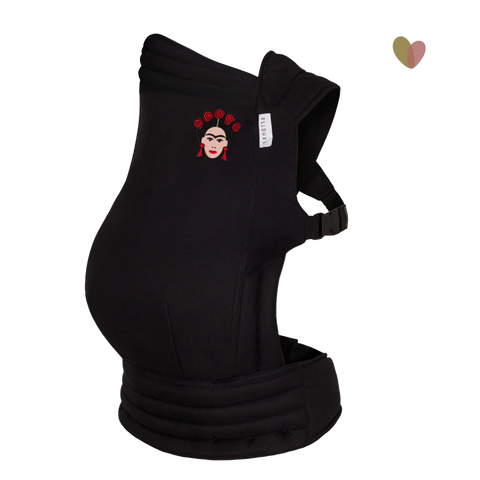 sandiia® baby carrier Tiimeless Black Patch incl. Friida patch