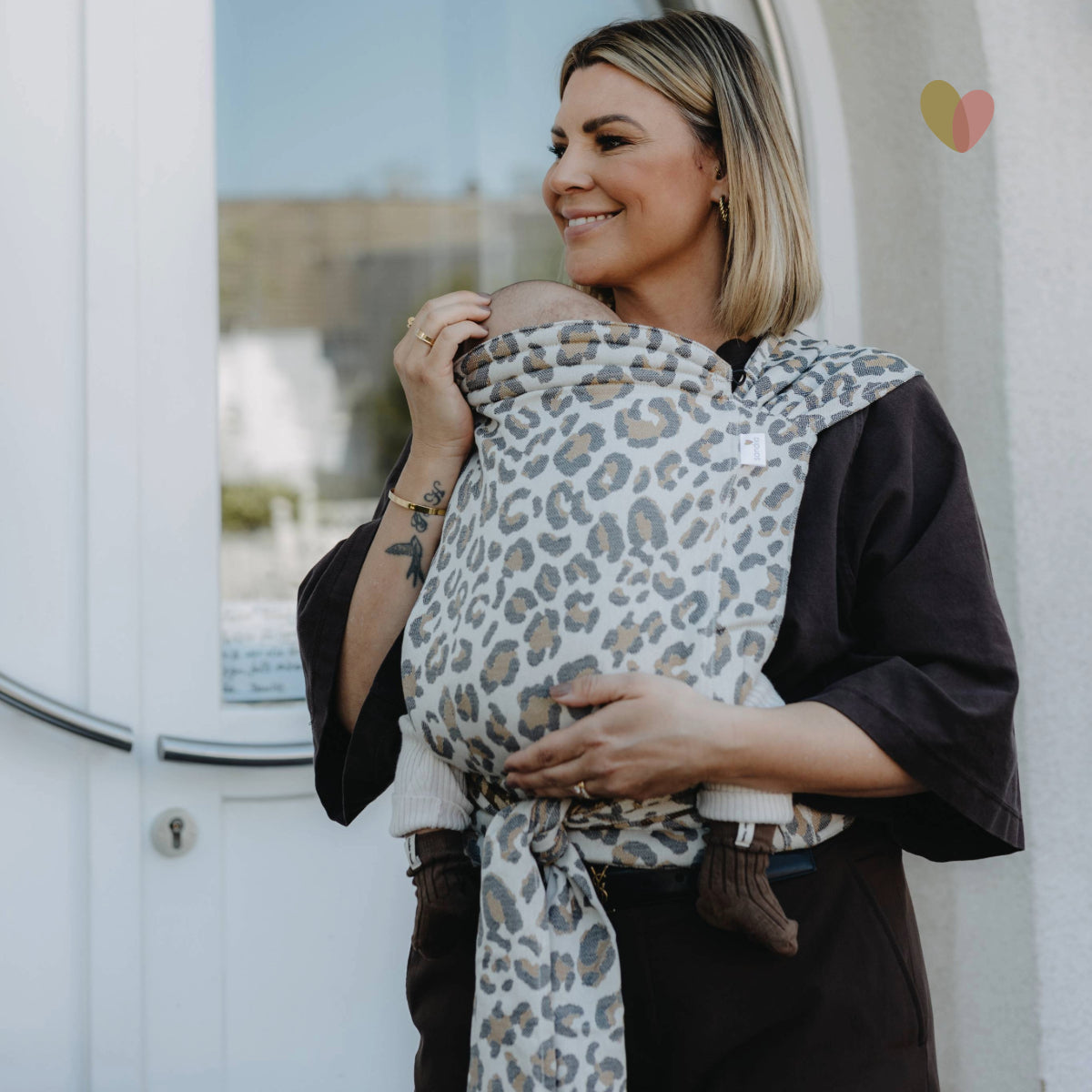 sandiia® Halfbuckle Carrier Leodiia Classic / Delivery in stock from May 26, 2025