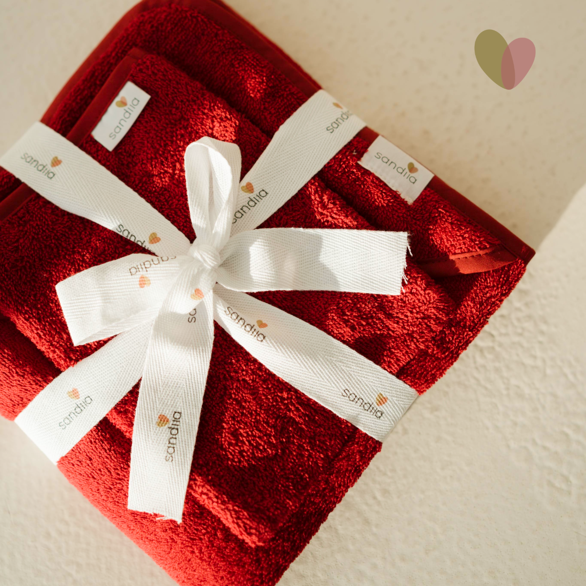 sandiia® Geburtshandtuch inkl. gratis Waschlappen