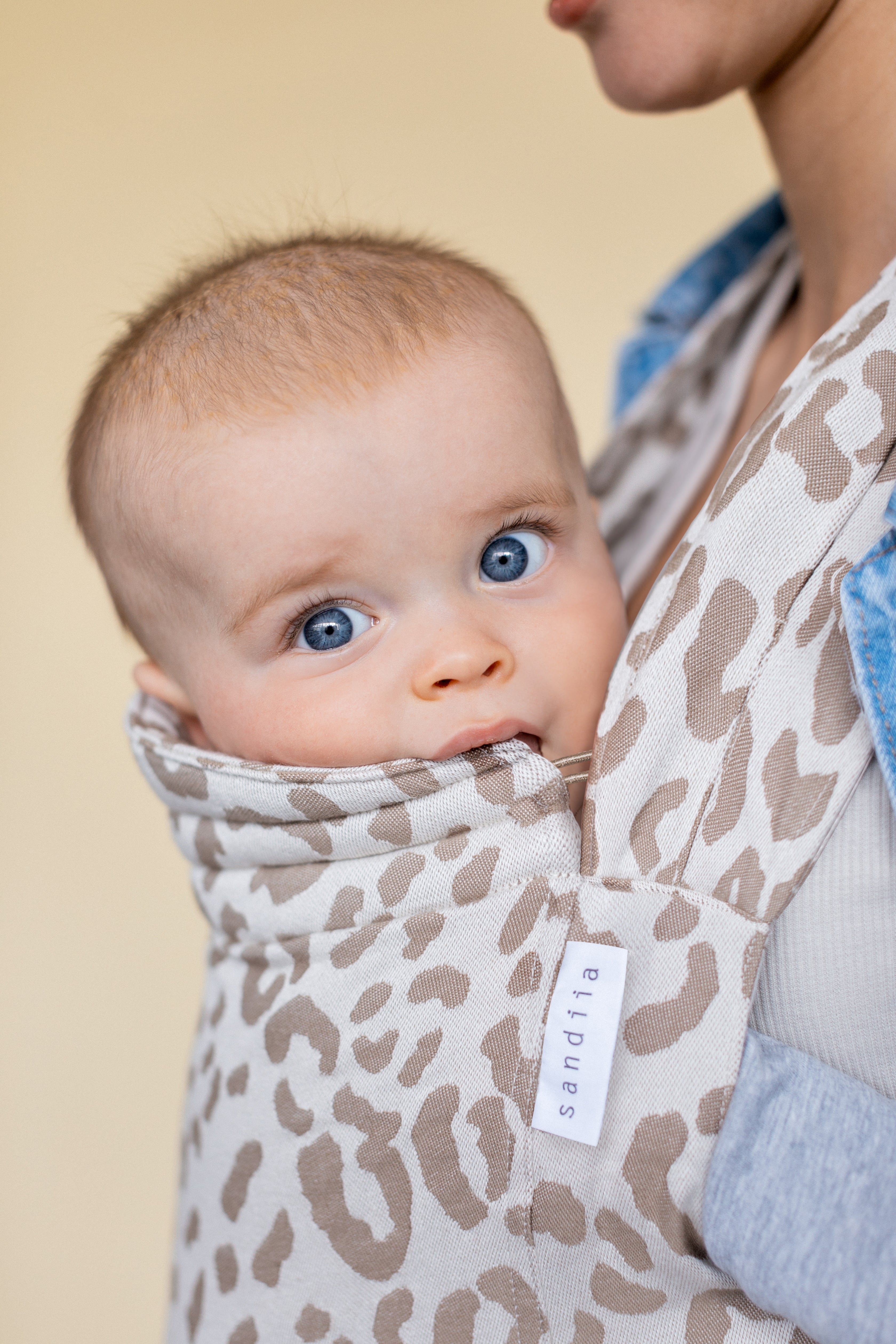 sandiia® baby carrier Tiimeless Leodiia Sand 